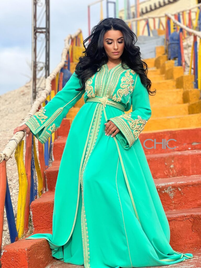 Instagram post from chicstylingutrecht. This post is in position 4.