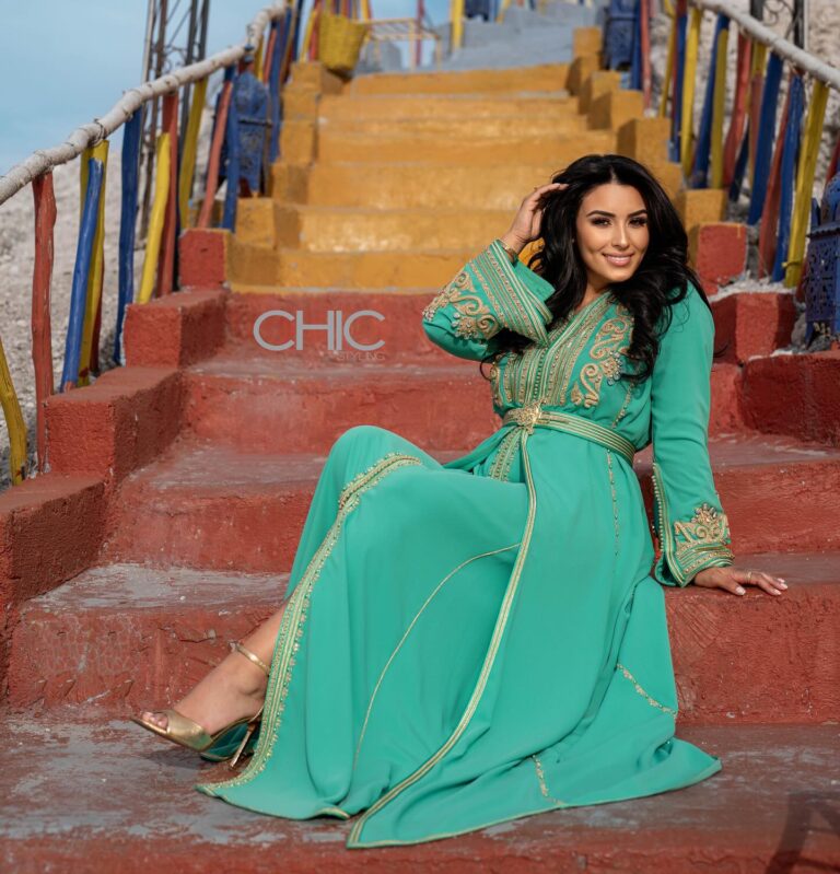 Instagram post from chicstylingutrecht. This post is in position 5.